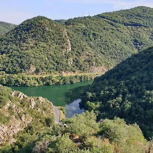 gite-du-presbytere.midi-pyreneeshotels.com/